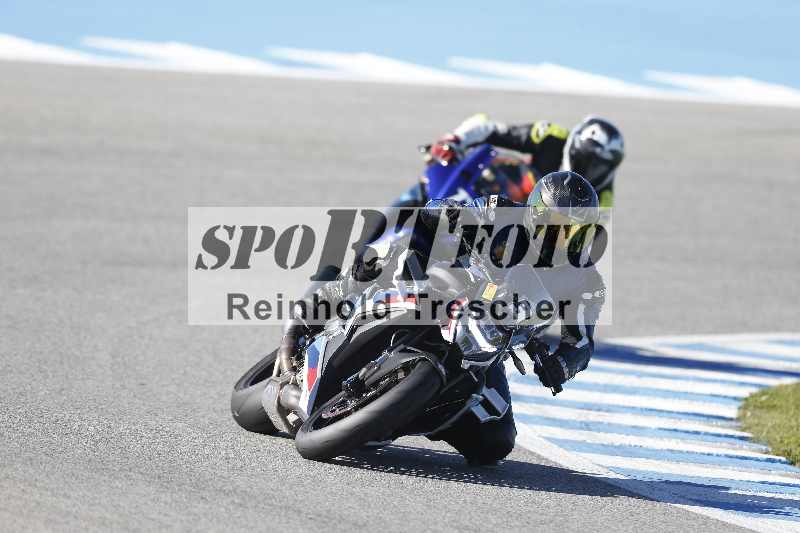 Archiv-2025/02 28.-31.01.2025 Moto Center Thun Jerez/rot-red/3